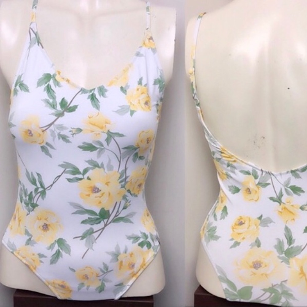 Rhythm. White Yellow Floral Low Back Medium Coverage One-Piece Swimsuit Sz S